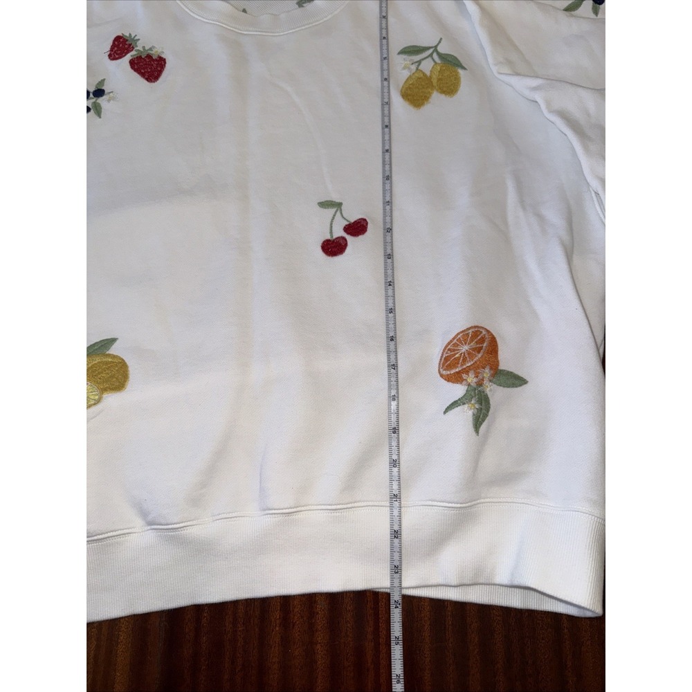 Driftwood Womens Teddy Crew Neck Pullover Sweatshirt Sz L White Fruit Print - Picture 8 of 9